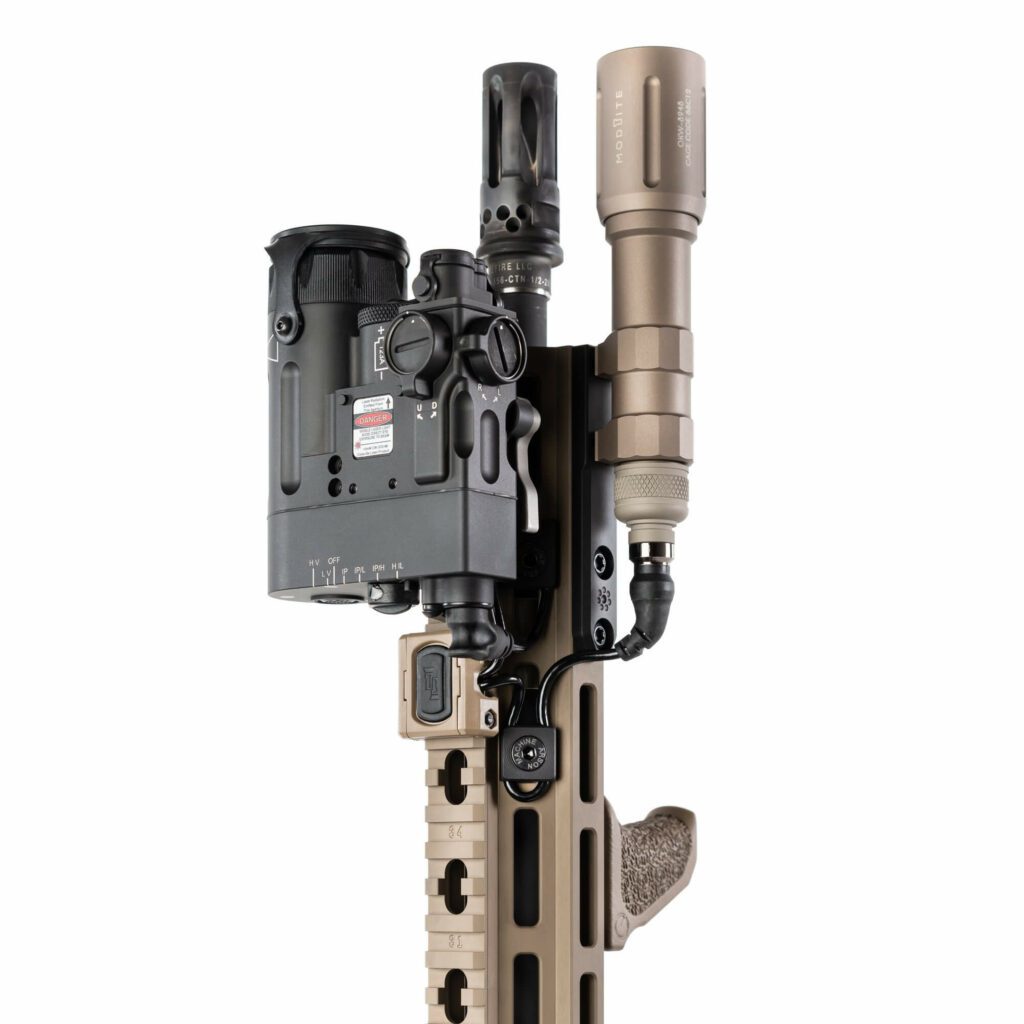 Modlite Modbutton Lite, Dual Lead Plug for Light & Laser | Rooftop Defense